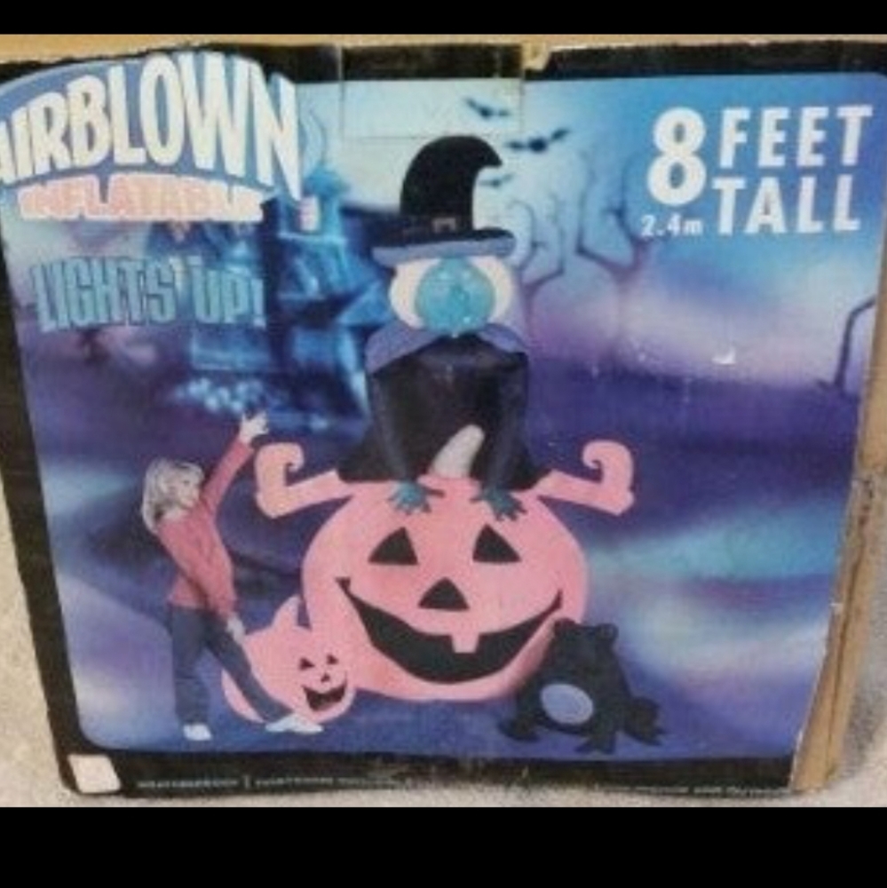 Gemmy inflatable Halloween witch